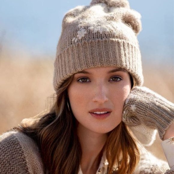 Johnny Was Patchwork Gloves Mittens Floral Embroidery Tan Brown Gray - Picture 3 of 7